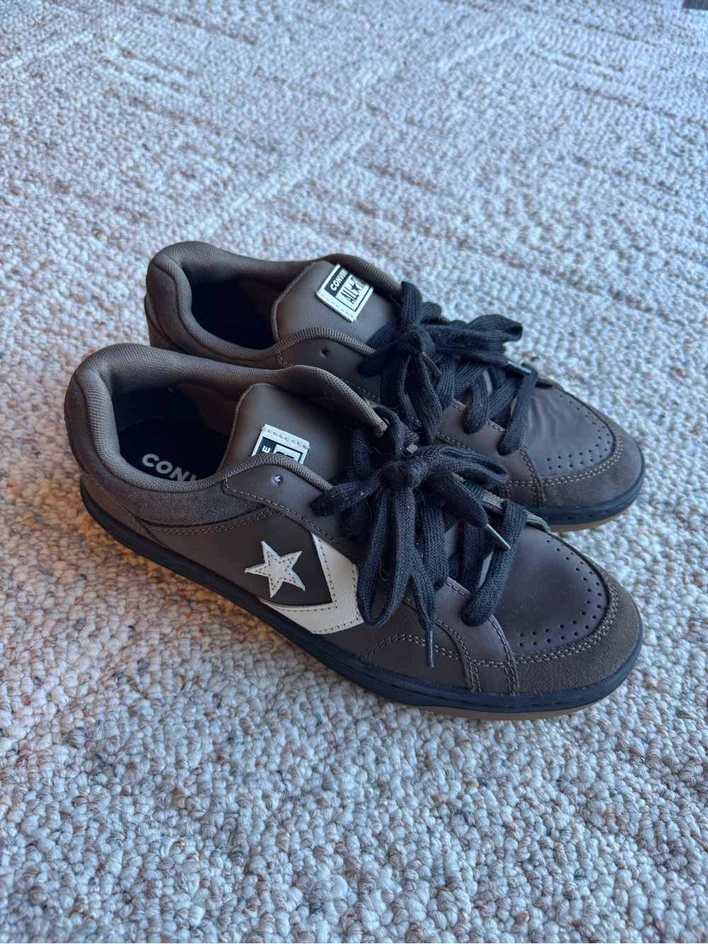 NWOT Converse Pro Blaze Classic Sneaker